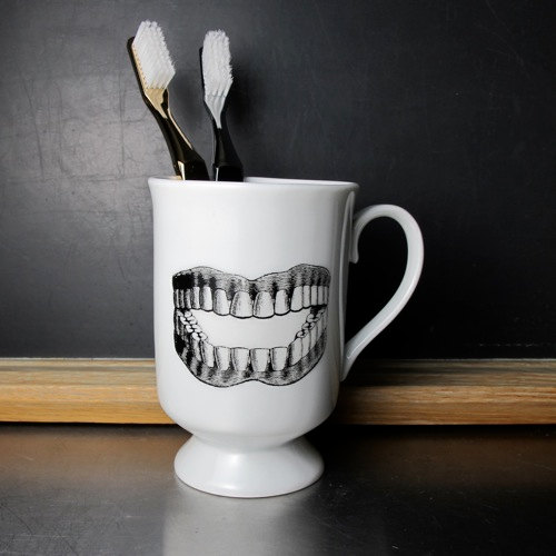 Denture Toothbrush Mug by BROOKLYNrehab