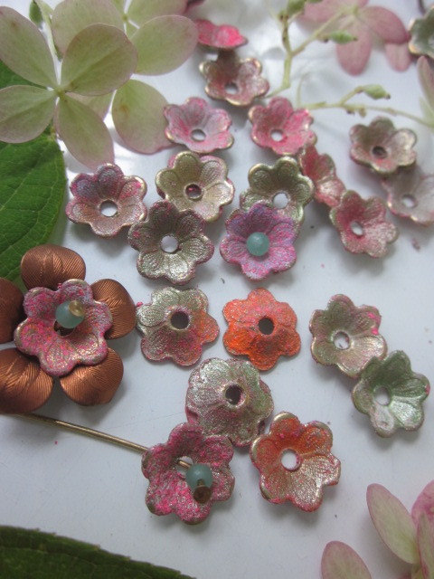 20 Shabby Chic Painted Metal Flowers by WhoKnowsWhat